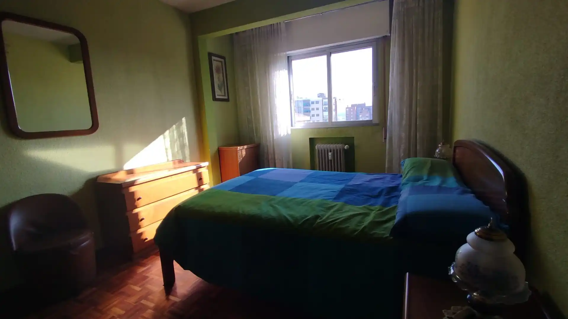 Habitación de Piso en venta en Azuqueca de Henares con Calefacción y Terraza