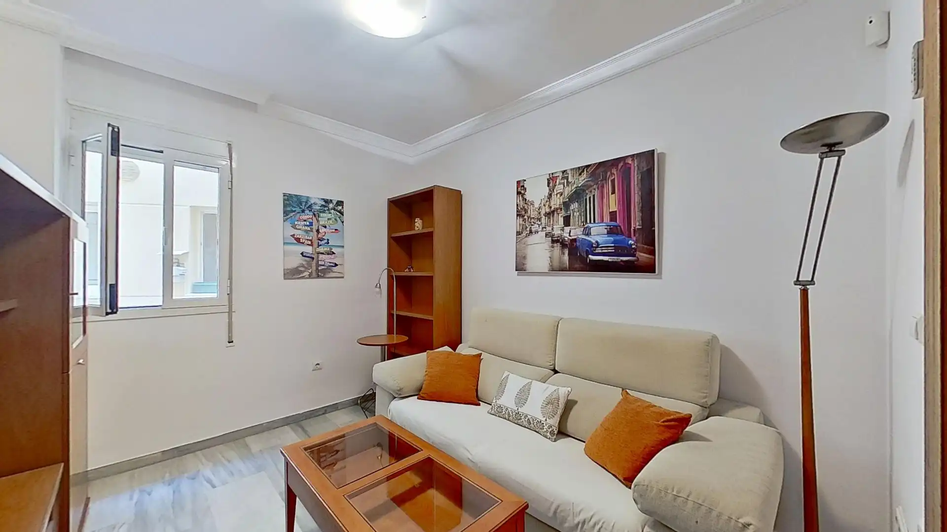 Living room of Flat for sale in Málaga  with Terrace and Storage room