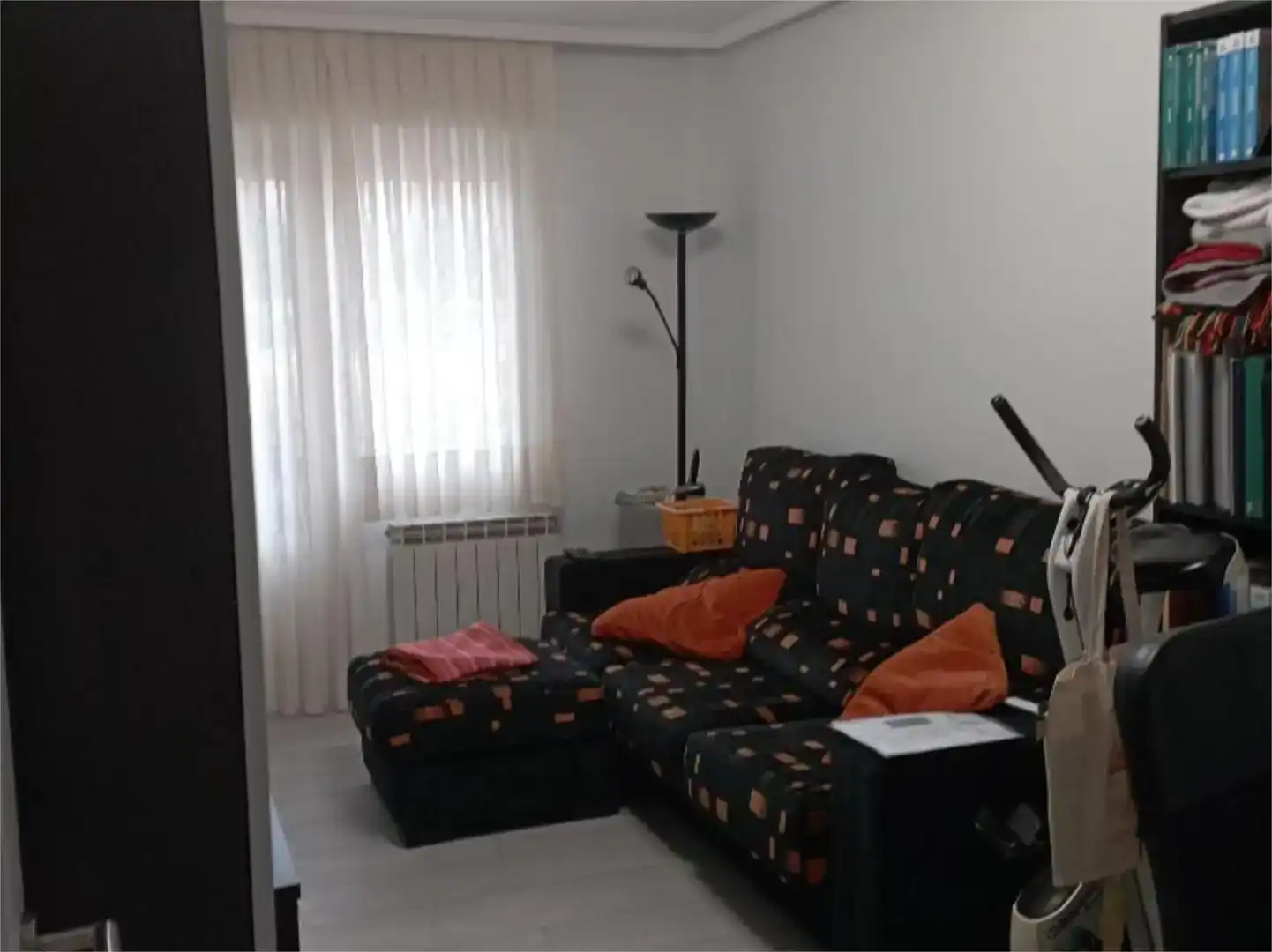 Wohnzimmer von Wohnung zum Verkauf in Durango mit Balkon