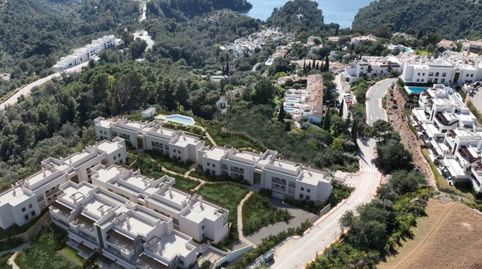 Foto 2 de Apartamento en venta en Urbanizacion Almazara Gardens, Istán, Málaga