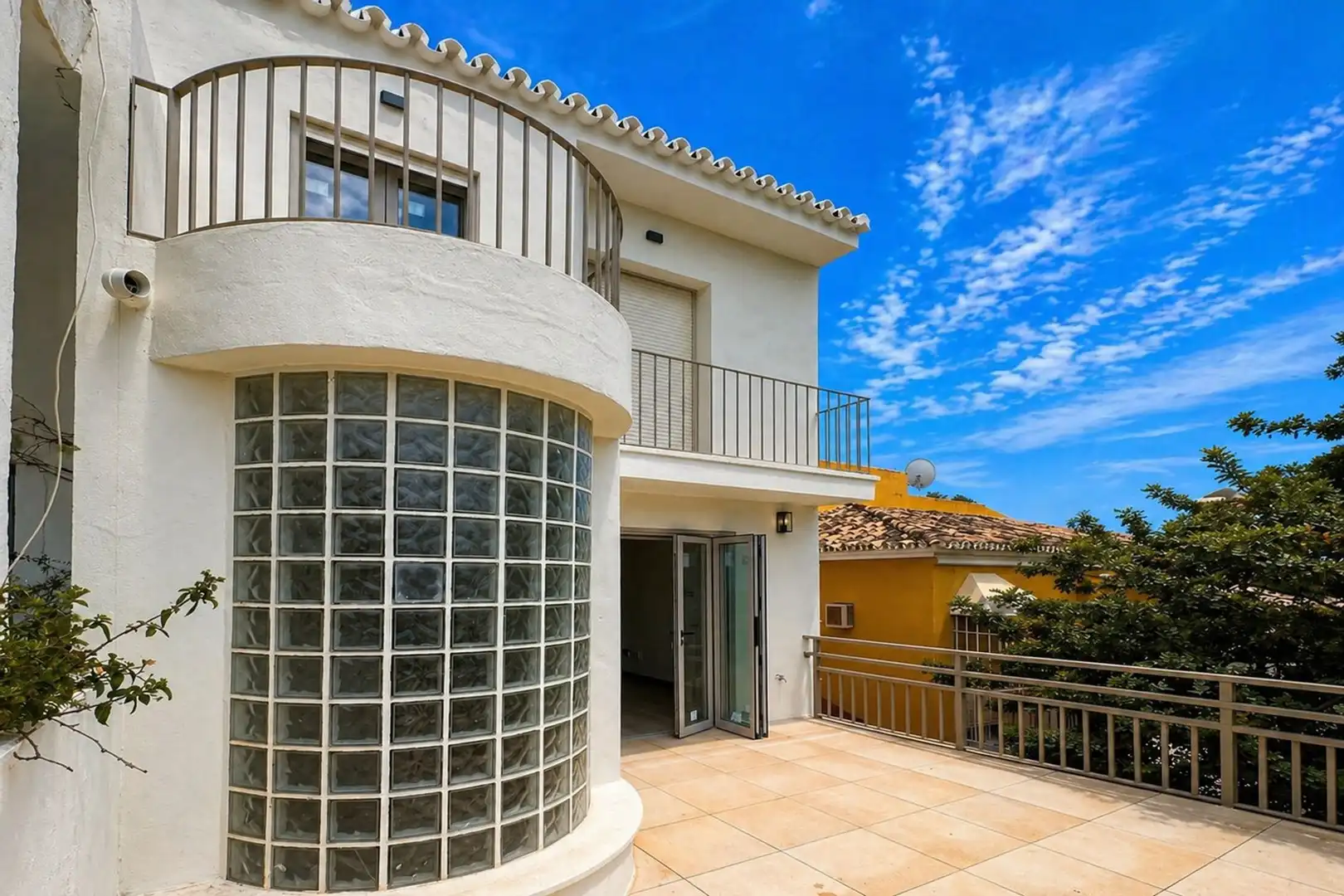 Exterior view of Houses for sale in Málaga  with Terrace and Balcony