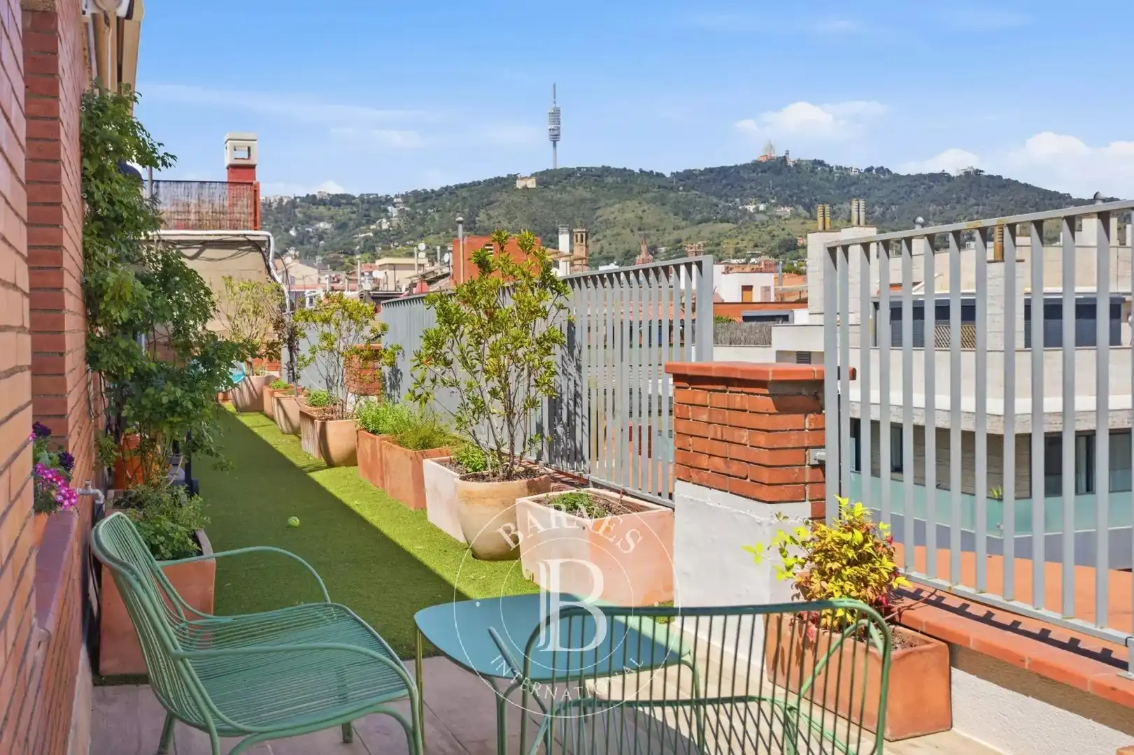 Terrasse von Dachboden zum Verkauf in Barcelona mit Klimaanlage, Heizung und Terrasse