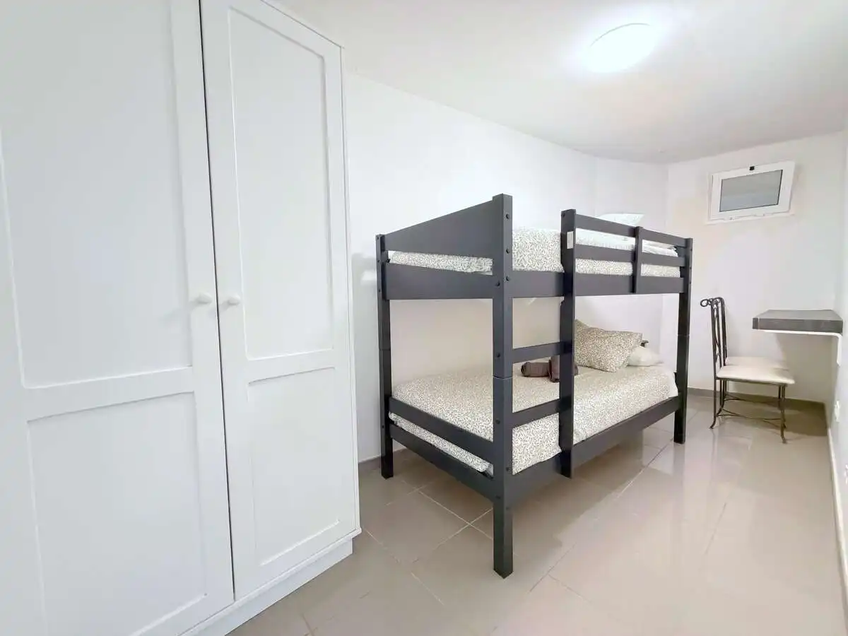 Dormitori de Casa o xalet en venda en Tías amb Aire condicionat, Jardí privat i Terrassa