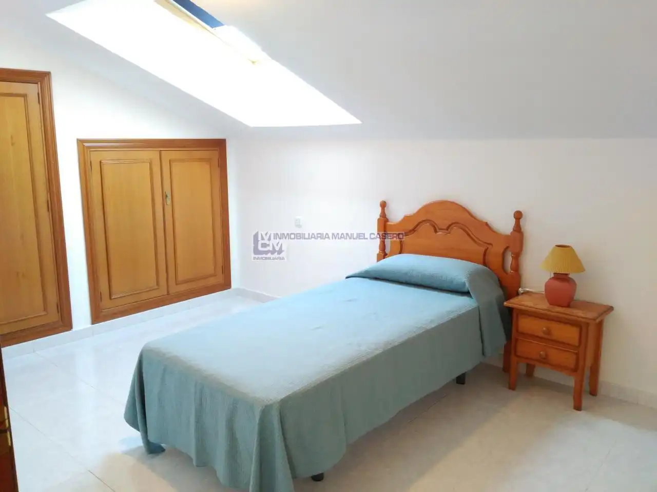 Habitación de Dúplex en venta en Cáceres con Calefacción, Amueblado y Balcón