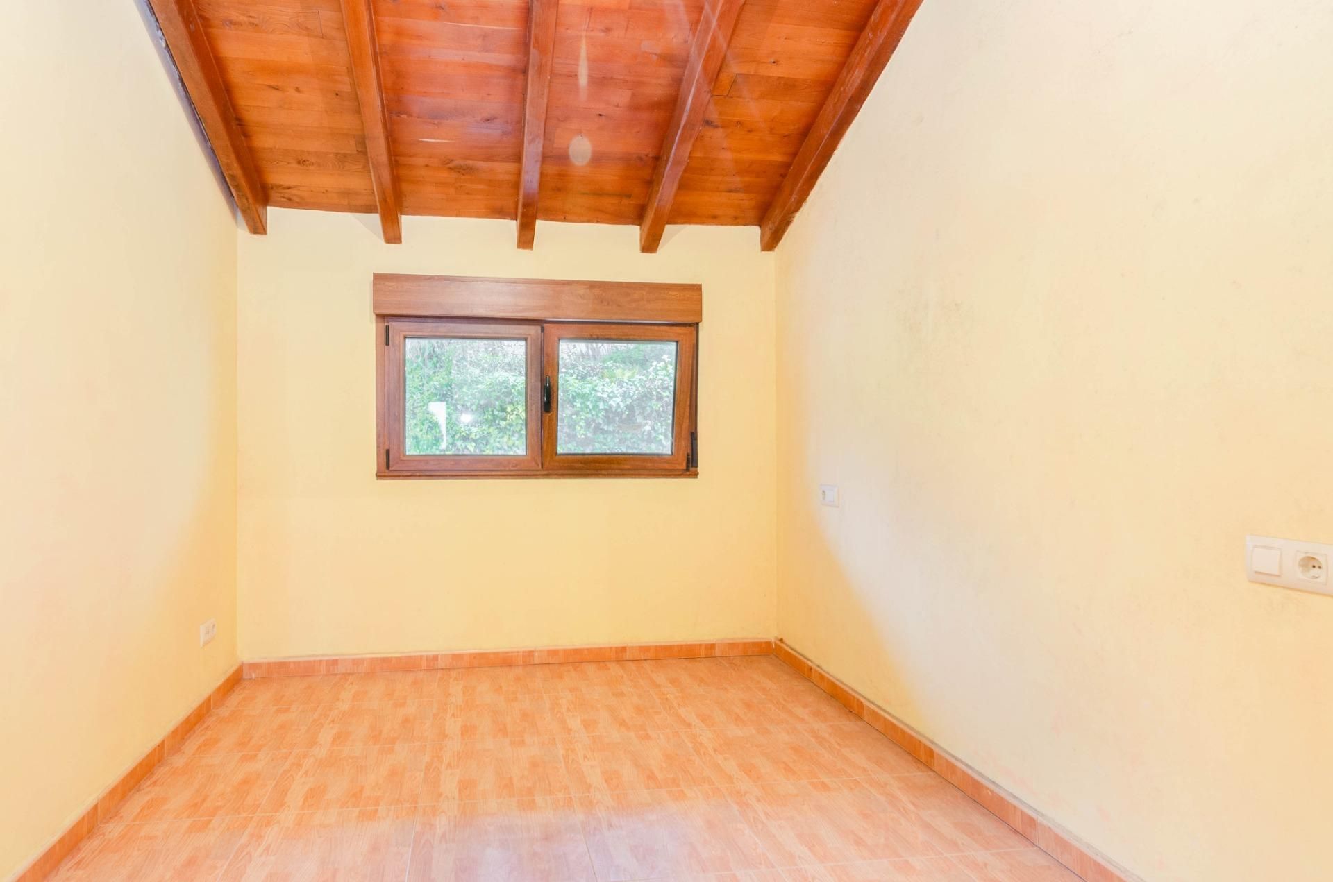 Dormitori de Casa o xalet en venda en Grado amb Jardí privat i Traster