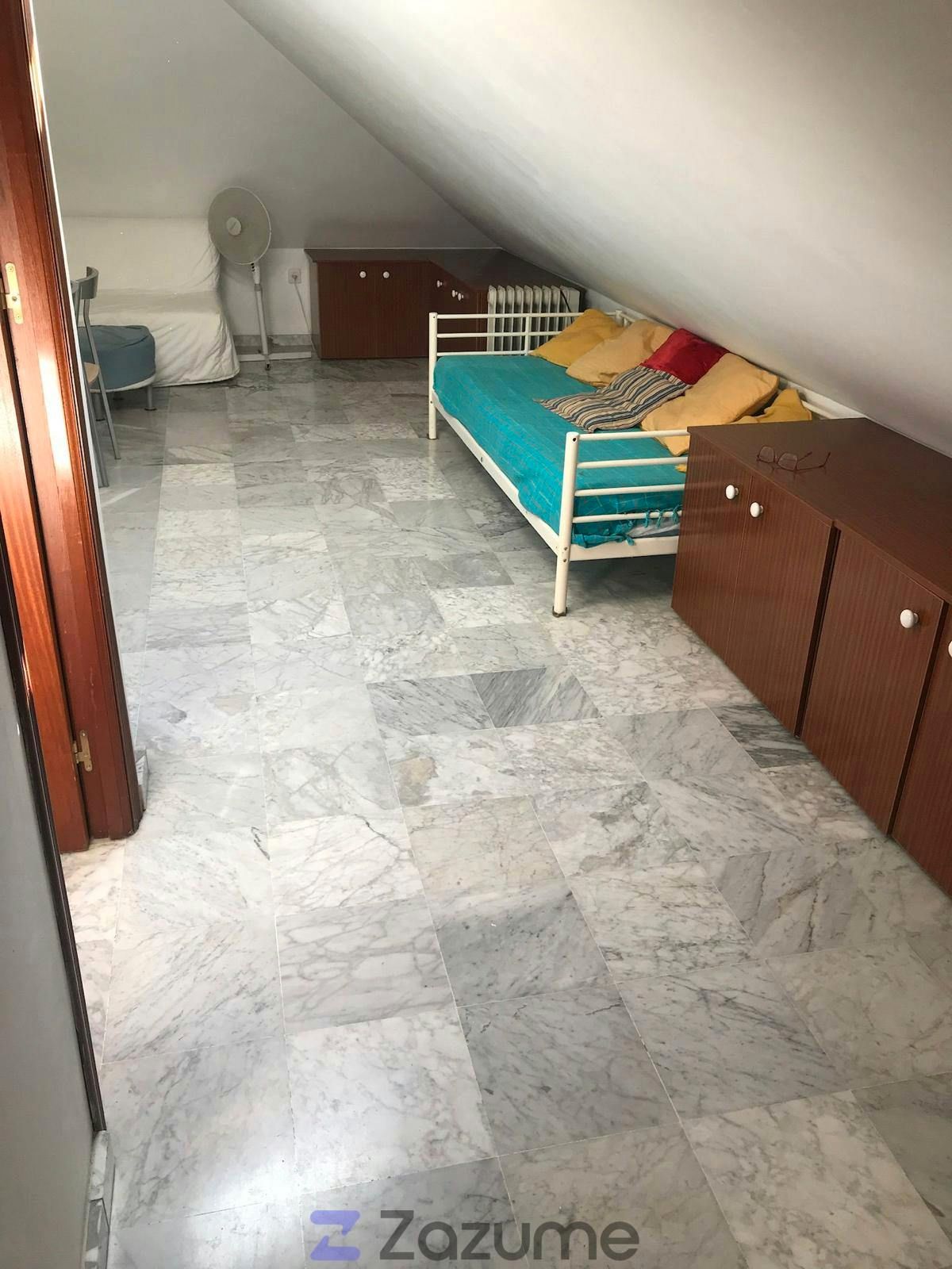 Habitación de Estudio de alquiler en  Cádiz Capital con Aire acondicionado, Calefacción y Amueblado