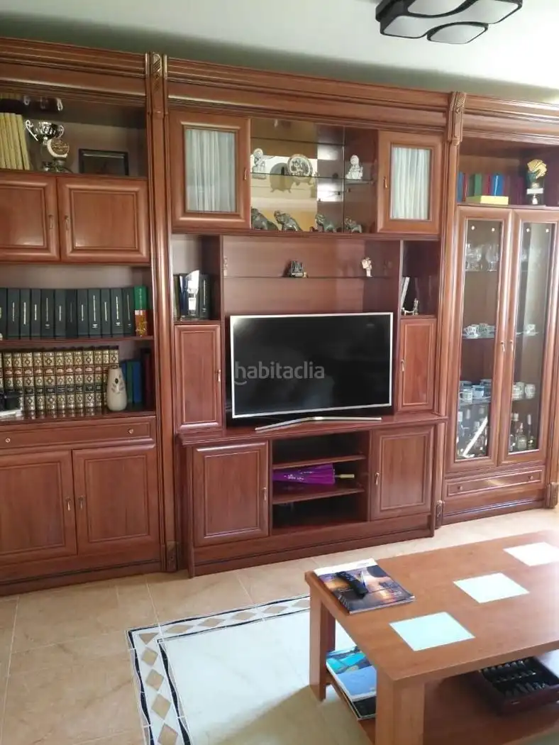 Casa con jardín en venta en Calle Real 15, imagen 6