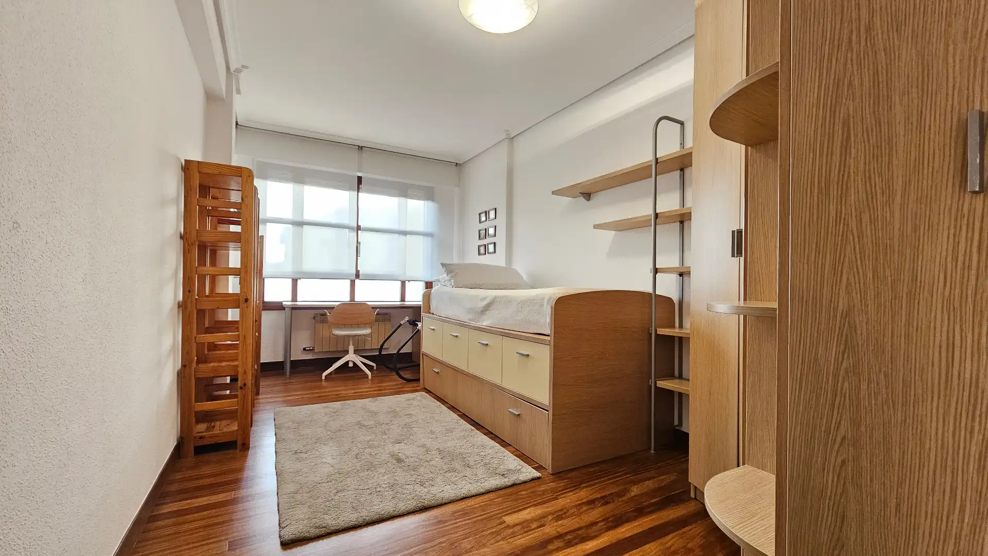 Habitación de Piso en venta en Vitoria - Gasteiz con Calefacción, Amueblado y Horno