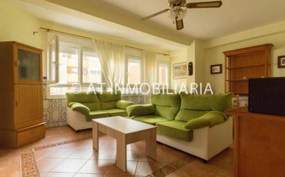 Living room of Flat for sale in  Cádiz Capital  with Terrace