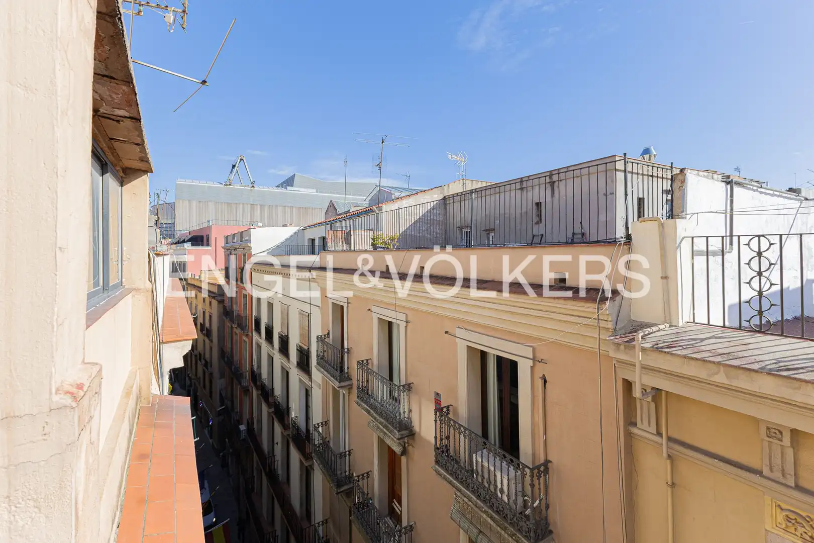 Vista exterior de Ático en venta en Barcelona con Calefacción y Parquet