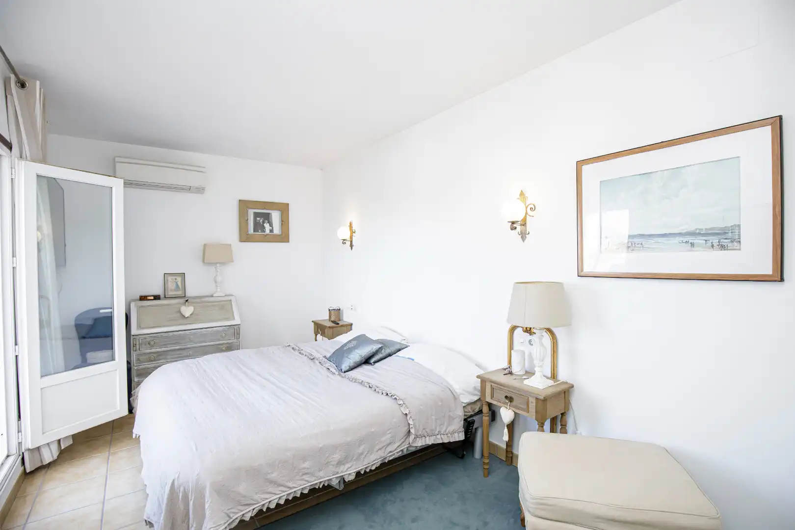 Dormitori de Casa o xalet en venda en L'Escala amb Aire condicionat, Jardí privat i Terrassa