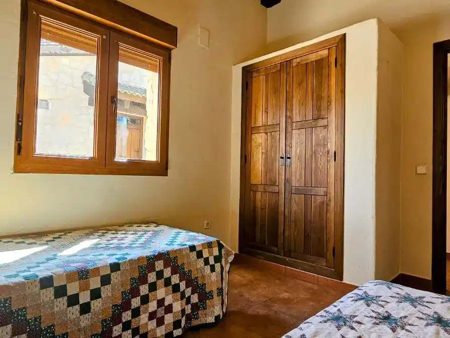 Dormitori de Casa o xalet en venda en Grajera amb Jardí privat