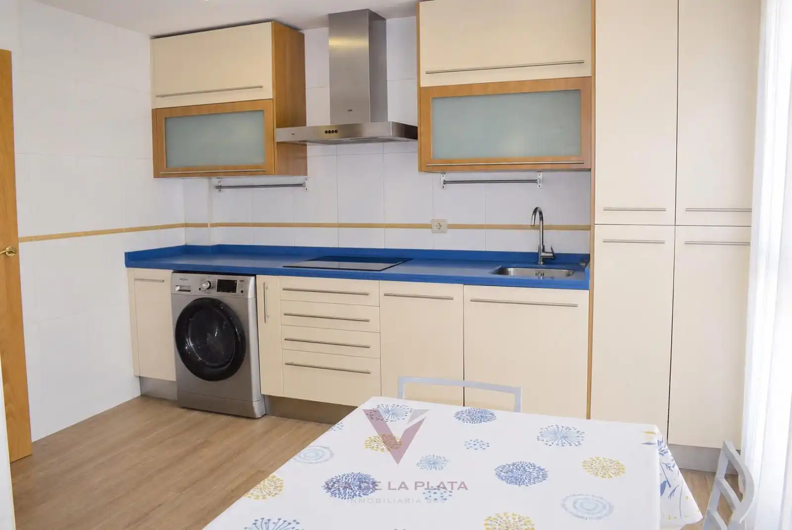 Cocina de Casa adosada en venta en Monterrubio de Armuña con Calefacción, Jardín privado y Parquet