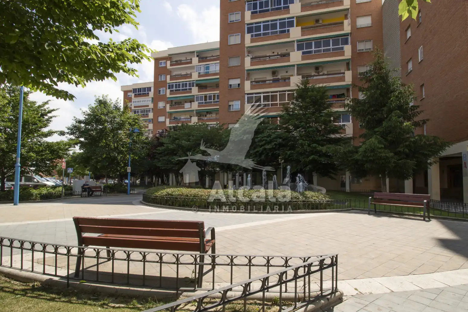 Vista exterior de Piso en venta en Azuqueca de Henares con Aire acondicionado, Jardín privado y Domótica