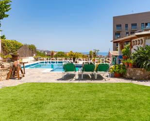 Terrassa de Casa adosada en venda en Montgat amb Aire condicionat, Terrassa i Piscina