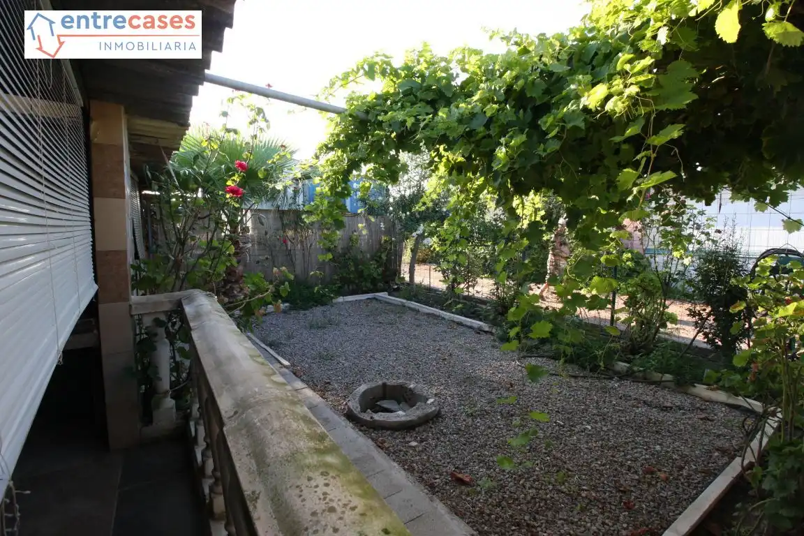 Houses for sale in Corinto - Almarda