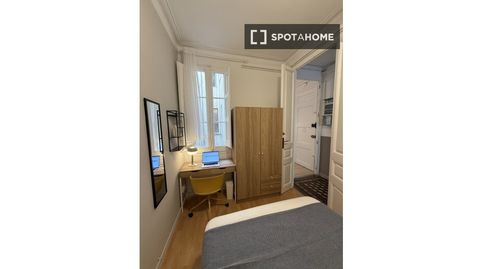Photo 2 of Flat for rent in Sant Antoni, Barcelona Capital
