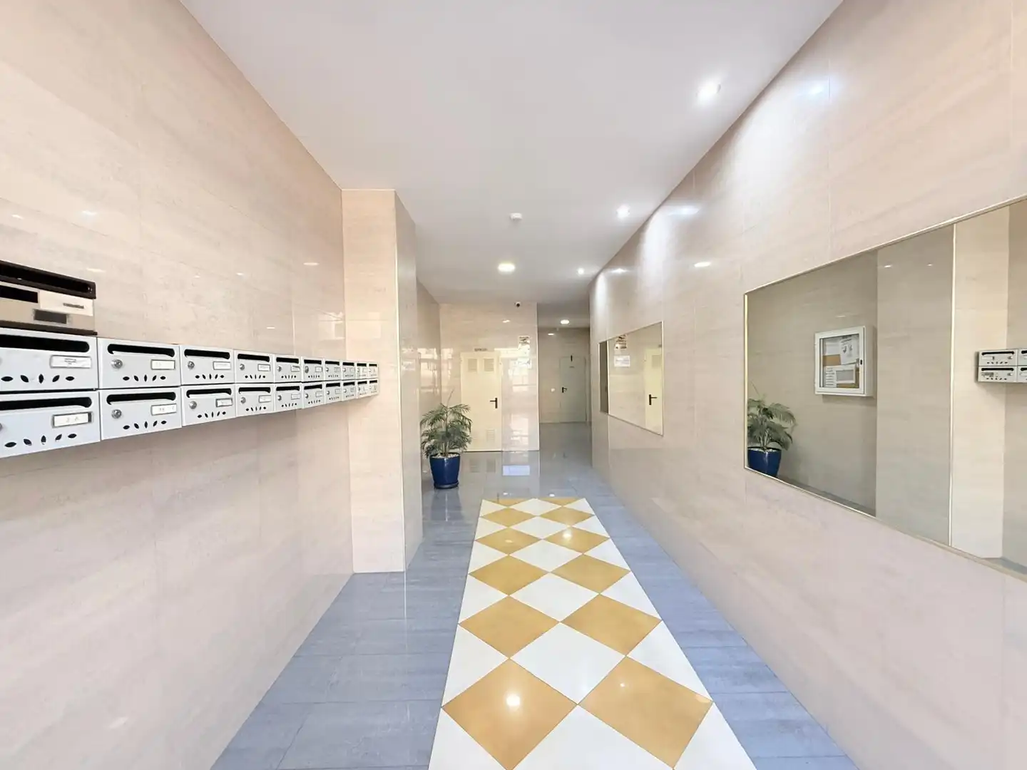 Attic for sale in Roquetas de Mar  with Terrace