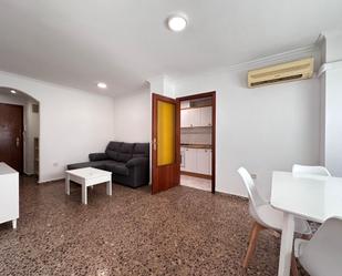 Flat to rent in Calle ASPE, Carolinas Bajas, Pla - Carolinas, Alicante / Alacant