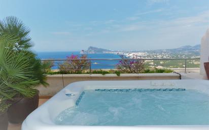 Bedroom of Apartment for sale in Altea  with Air Conditioner, Heating and Terrace