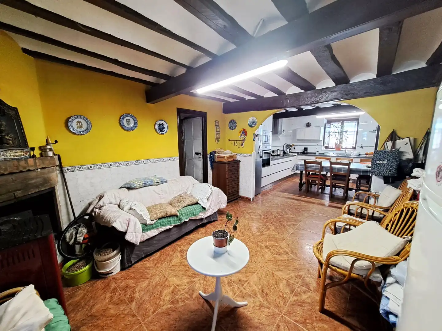 Cuina de Casa adosada en venda en Baños de Rioja amb Calefacció, Jardí privat i Terrassa