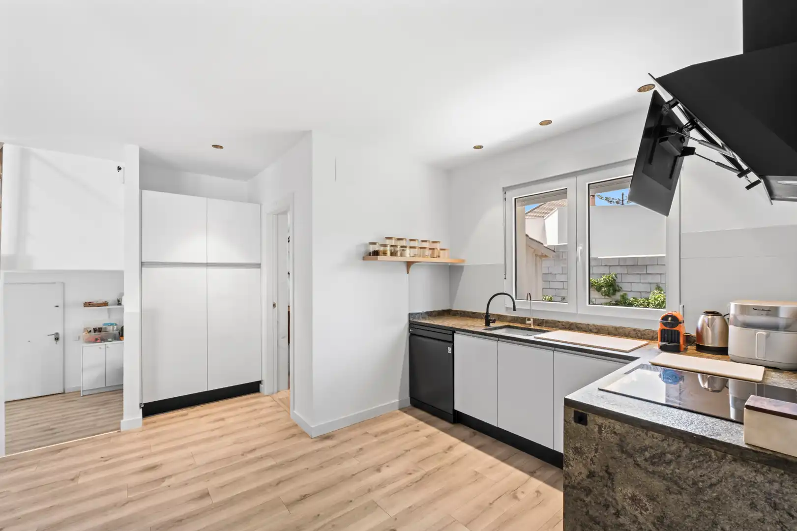 Kitchen of Houses for sale in Mutxamel  with Air Conditioner, Heating and Private garden
