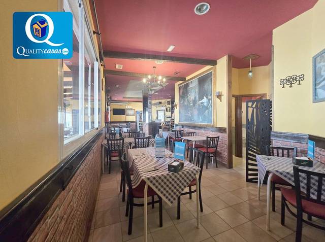 Local comercial en Venta en Noruego, 174 en Novamar - Mediterráneo