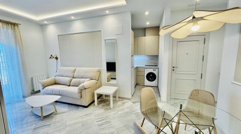 Foto 4 de Apartamento de alquiler en Calle Gran Vía de Colón, Centro - Sagrario, Granada Capital