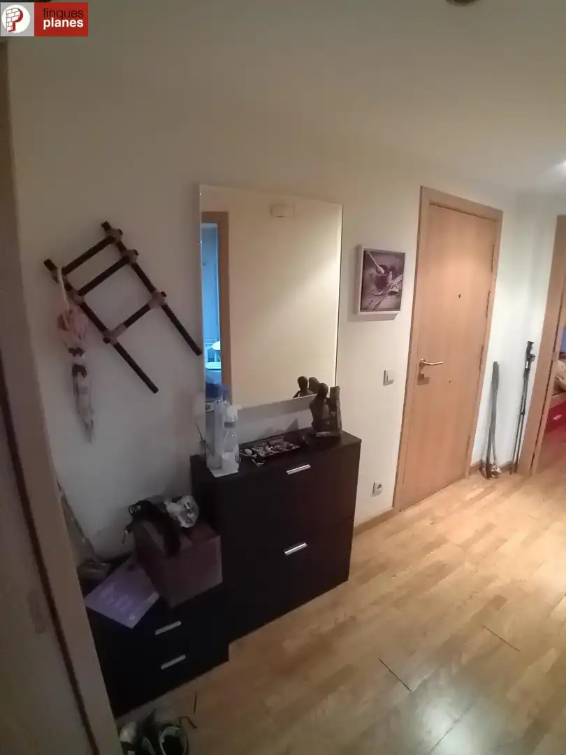 Piso en venta en Montferrer i Castellbò con Calefacción, Terraza y Amueblado