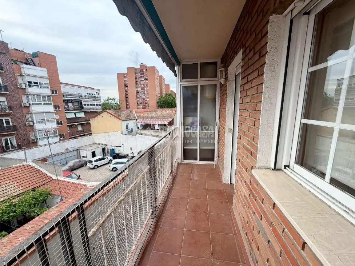 Terrassa de Pis en venda en Madrid