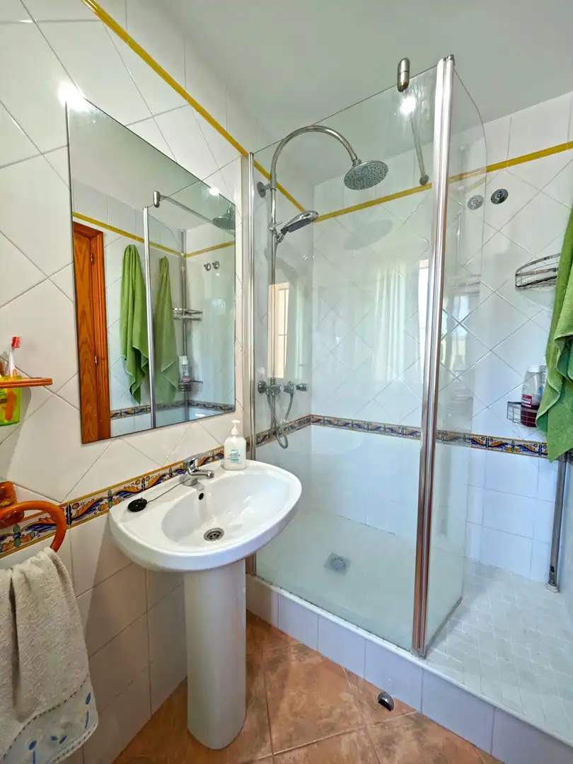 Bathroom of Houses for sale in Chiclana de la Frontera  with Heating, Private garden and Storage room