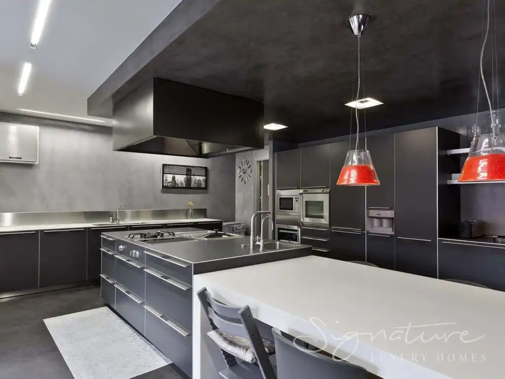 Kitchen of Houses for sale in Sant Cugat del Vallès  with Air Conditioner, Heating and Private garden