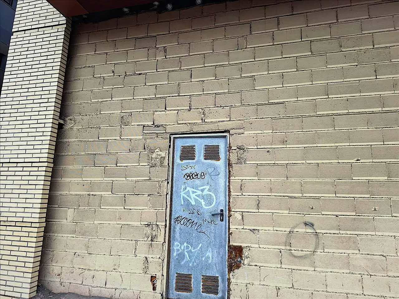 Außenansicht von Geschaftsraum zum Verkauf in Gijón 