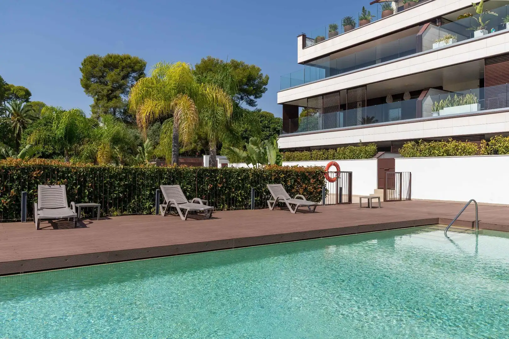 Wohnung mit Pool zum Verkauf in Calle VIA AUGUSTA 107