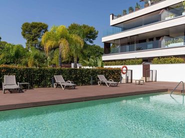 Appartement avec piscine à vendre à Calle VIA AUGUSTA 107