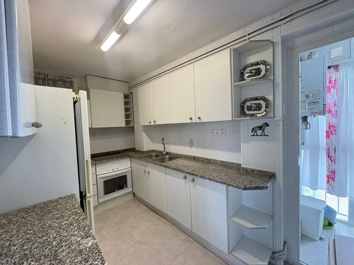 Appartamento con terrazza in vendita a Carrer de Brussel·les, imagen 9