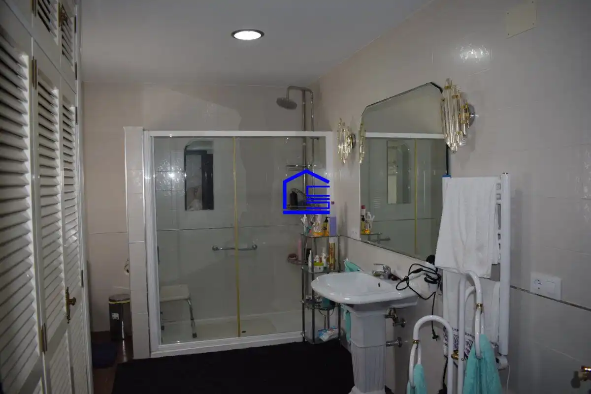 Badezimmer von Country house zum Verkauf in Puerto Real mit Privatgarten, Terrasse und Abstellraum