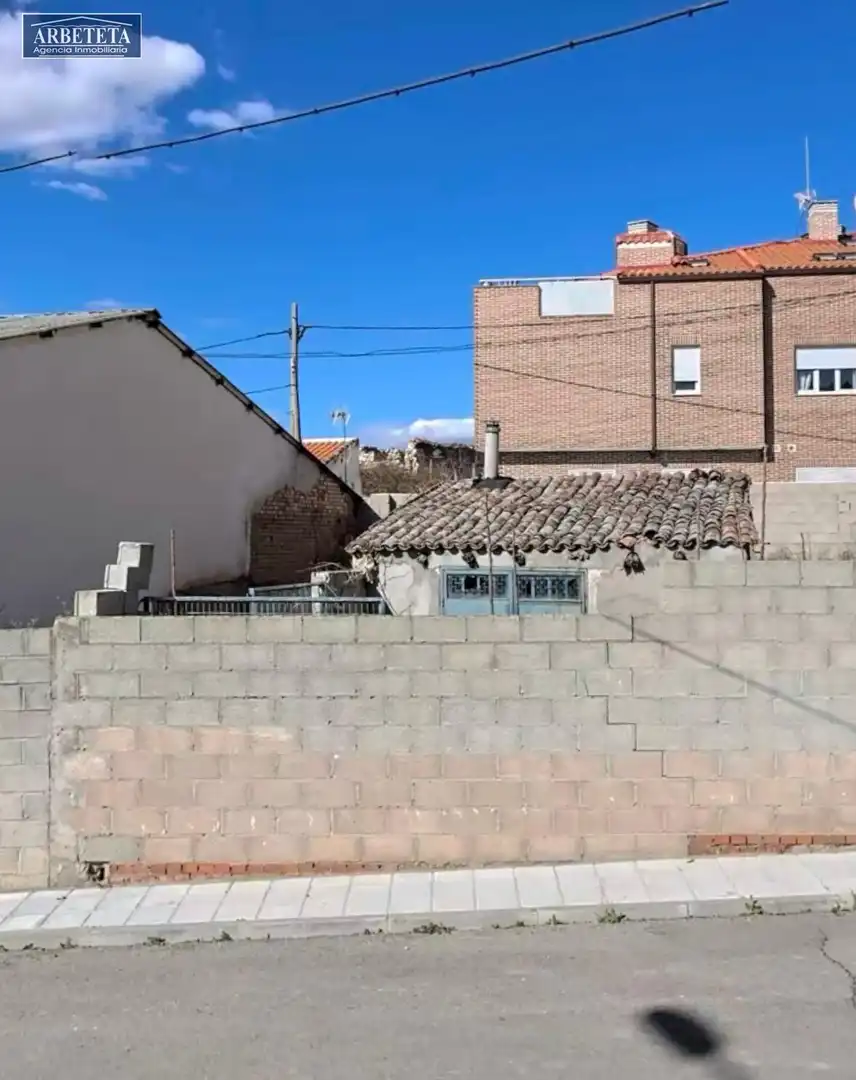 Vista exterior de Residencial en venta en Guadalajara