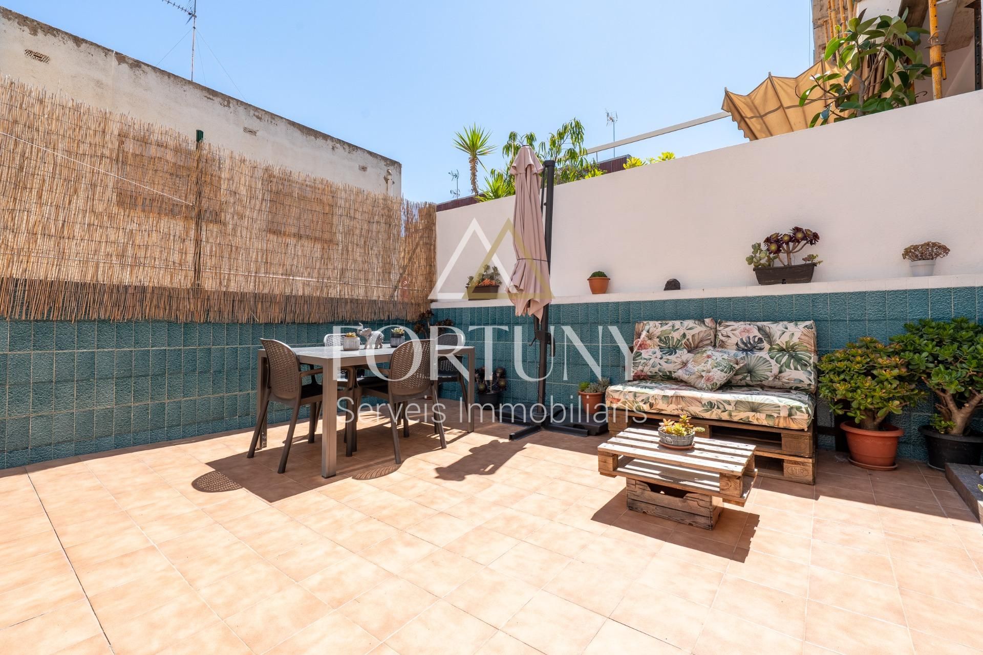 Pis en venda a  POETES BERTRAN DELS, La Canonja