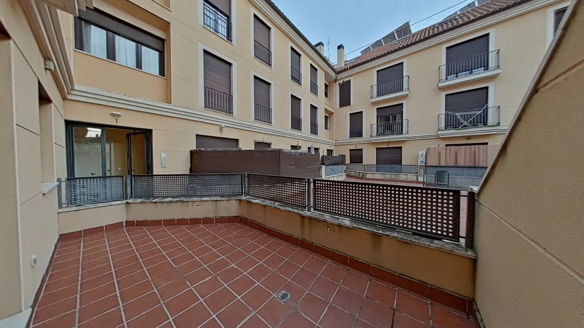 Vista exterior de Piso en venta en Tarancón, Cuenca