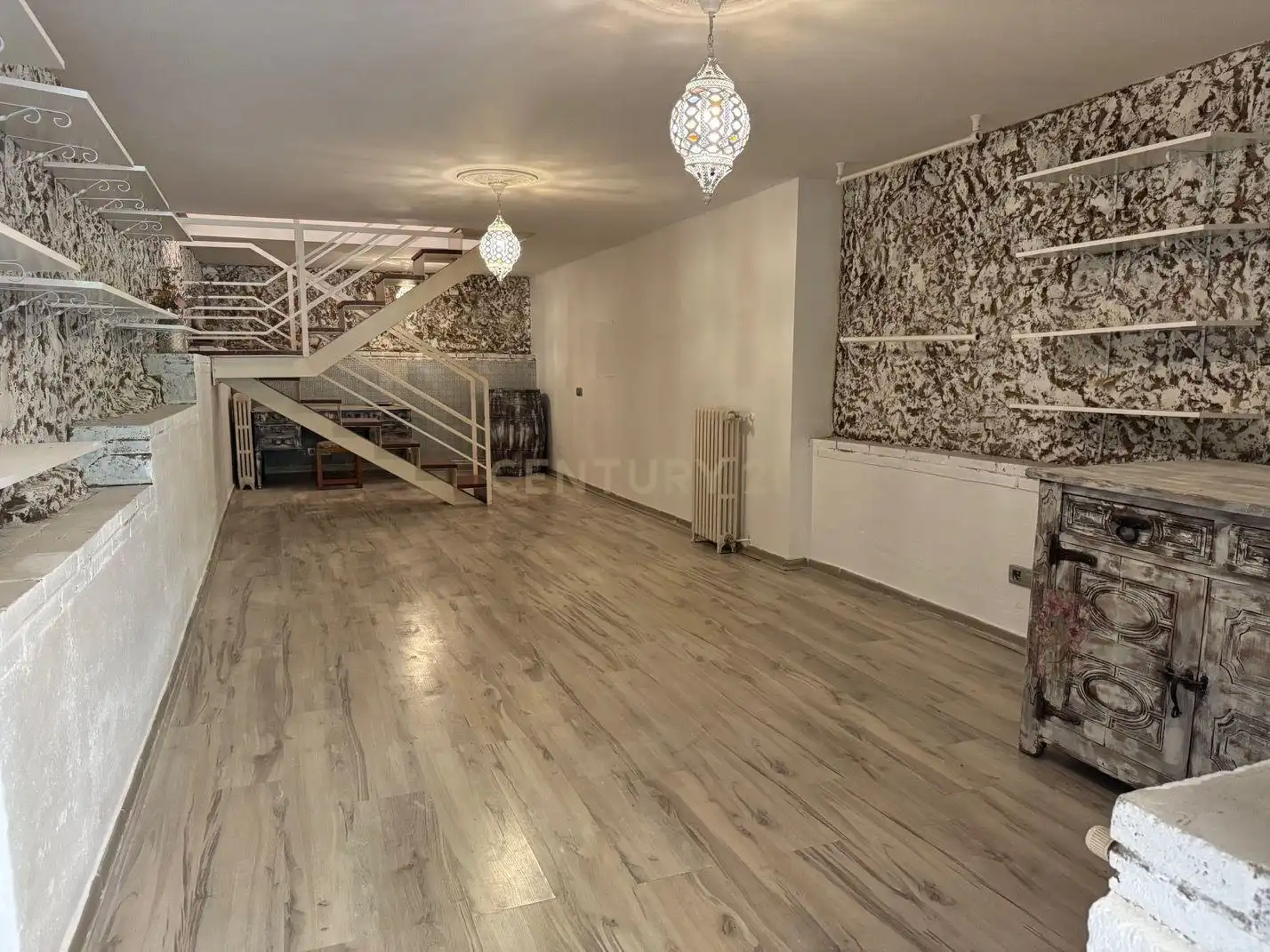 Apartamento en venta en Barcelona con Aire acondicionado, Jardín privado y Trastero