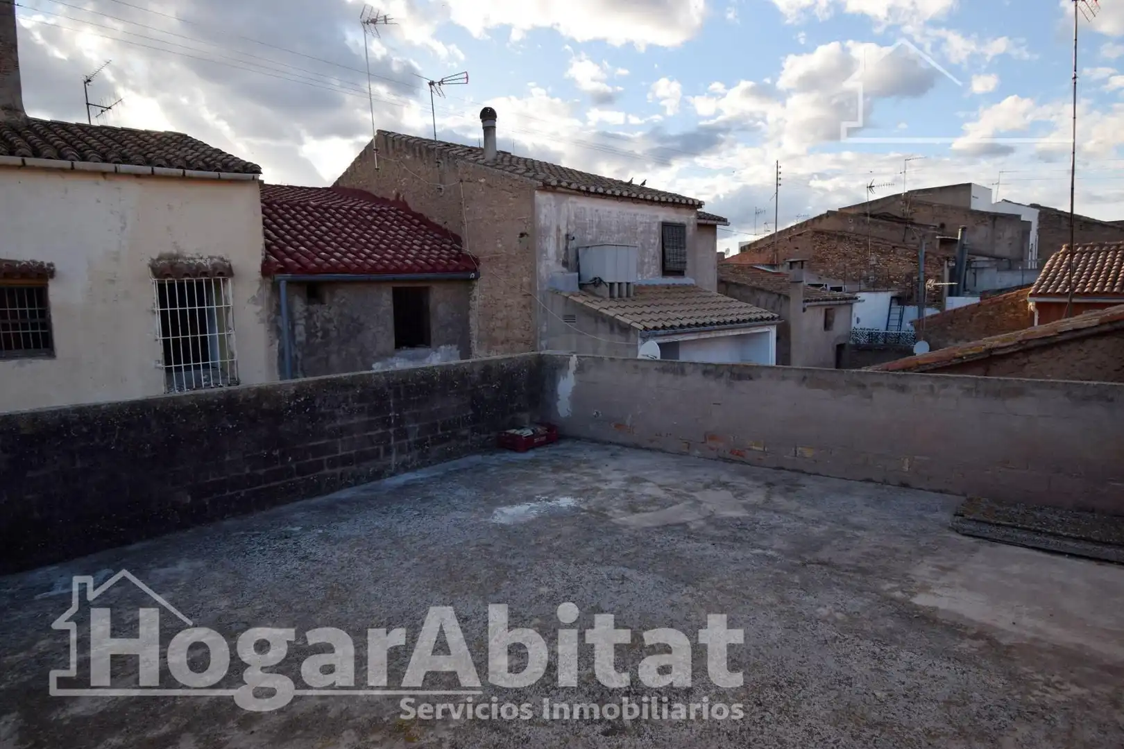 Vista exterior de Casa o xalet en venda en Almazora / Almassora amb Terrassa, Traster i Balcó