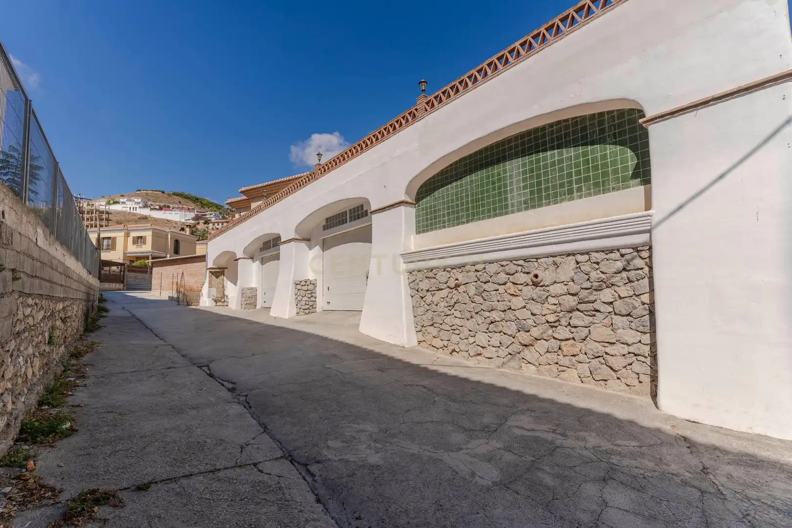 Vista exterior de Casa o chalet en venta en Almuñécar con Piscina