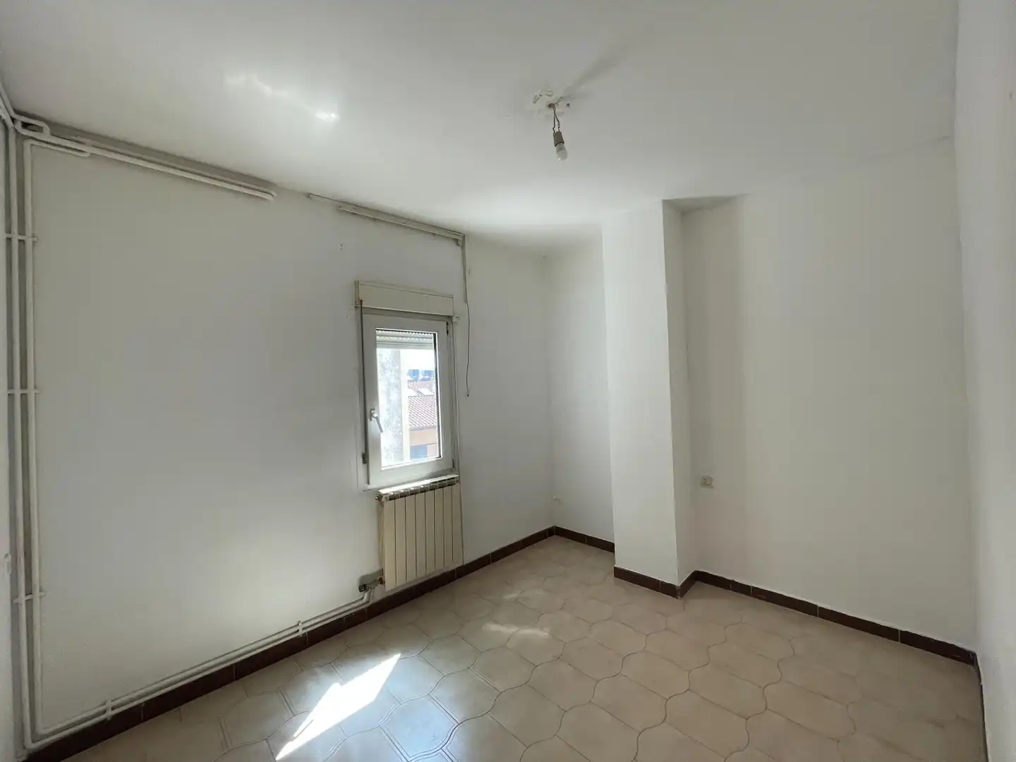 Schlafzimmer von Dachboden zum Verkauf in Igualada mit Heizung und Terrasse