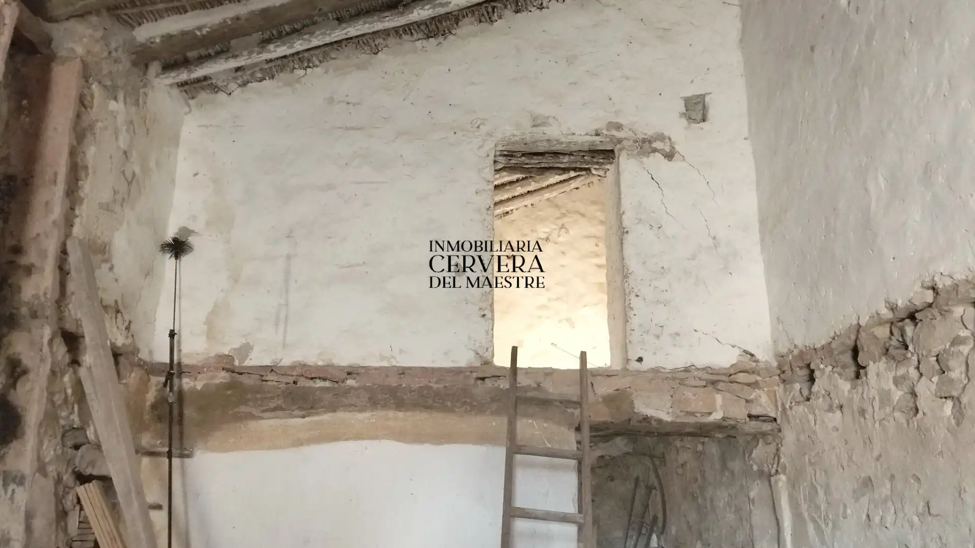 Finca rústica en venda en Sierra Engarcerán