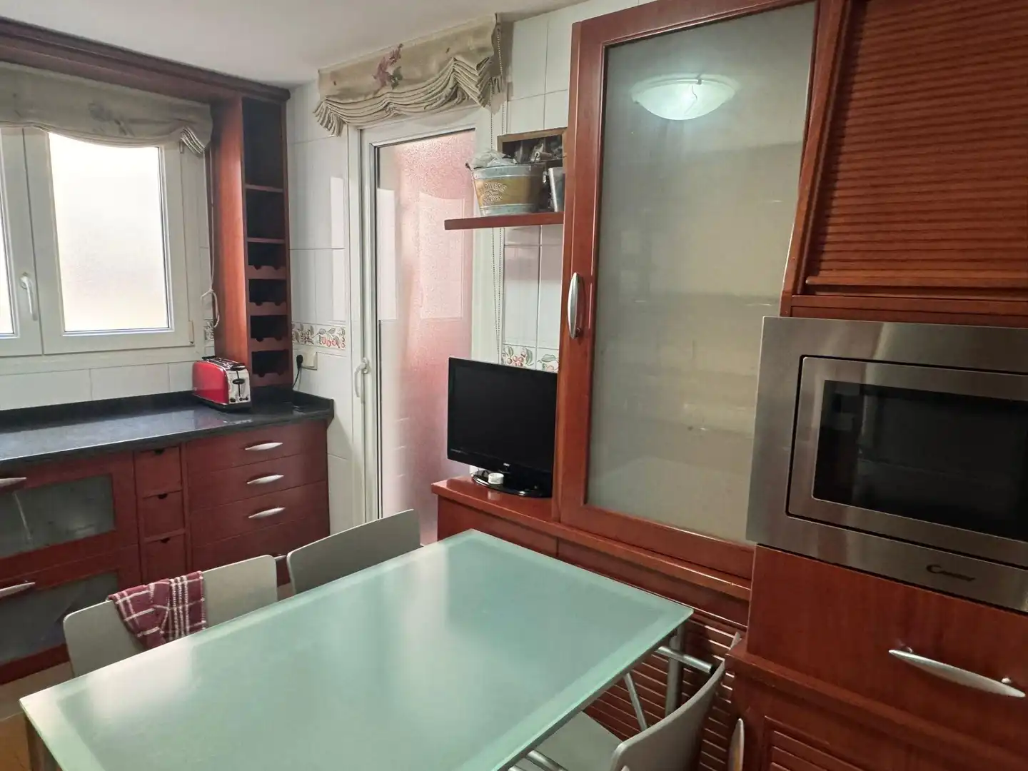 Cuina de Pis en venda en Granada amb Aire condicionat, Calefacció i Moblat