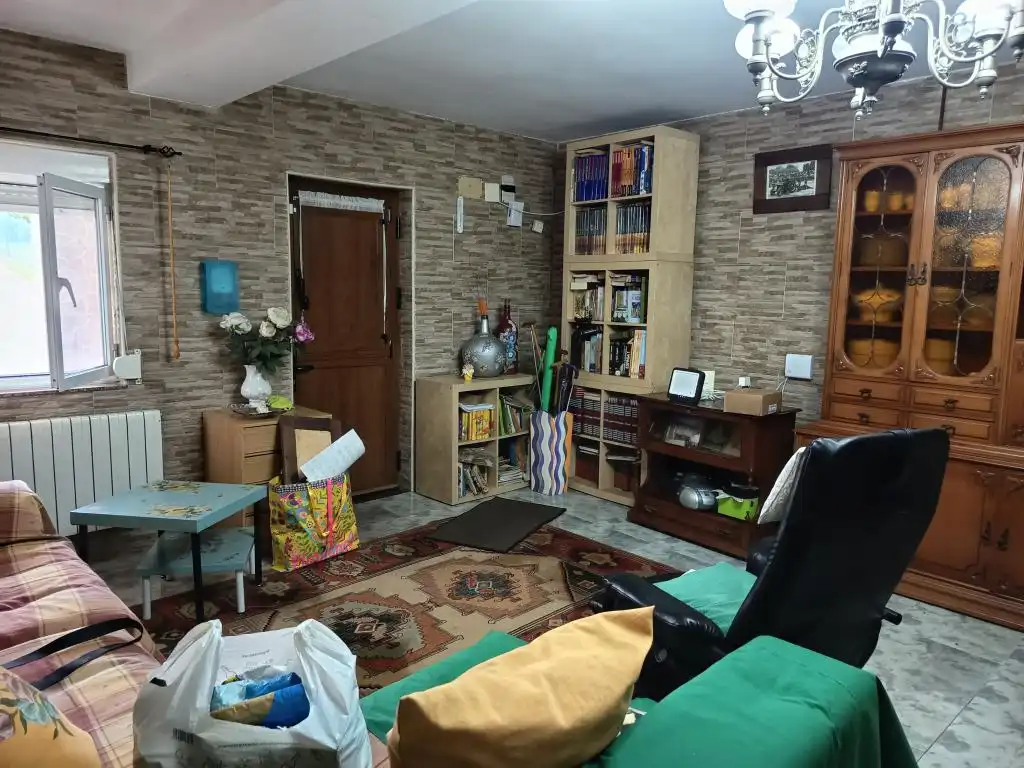 Sala d'estar de Casa o xalet en venda en Gozón amb Moblat