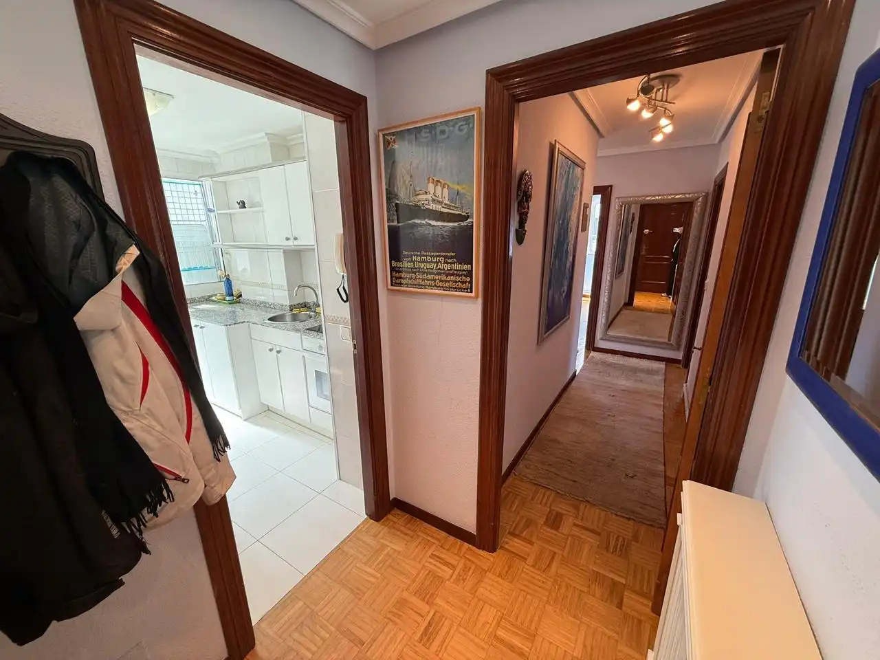 Piso en venta en Castro-Urdiales con Calefacción, Parquet y Piscina comunitaria