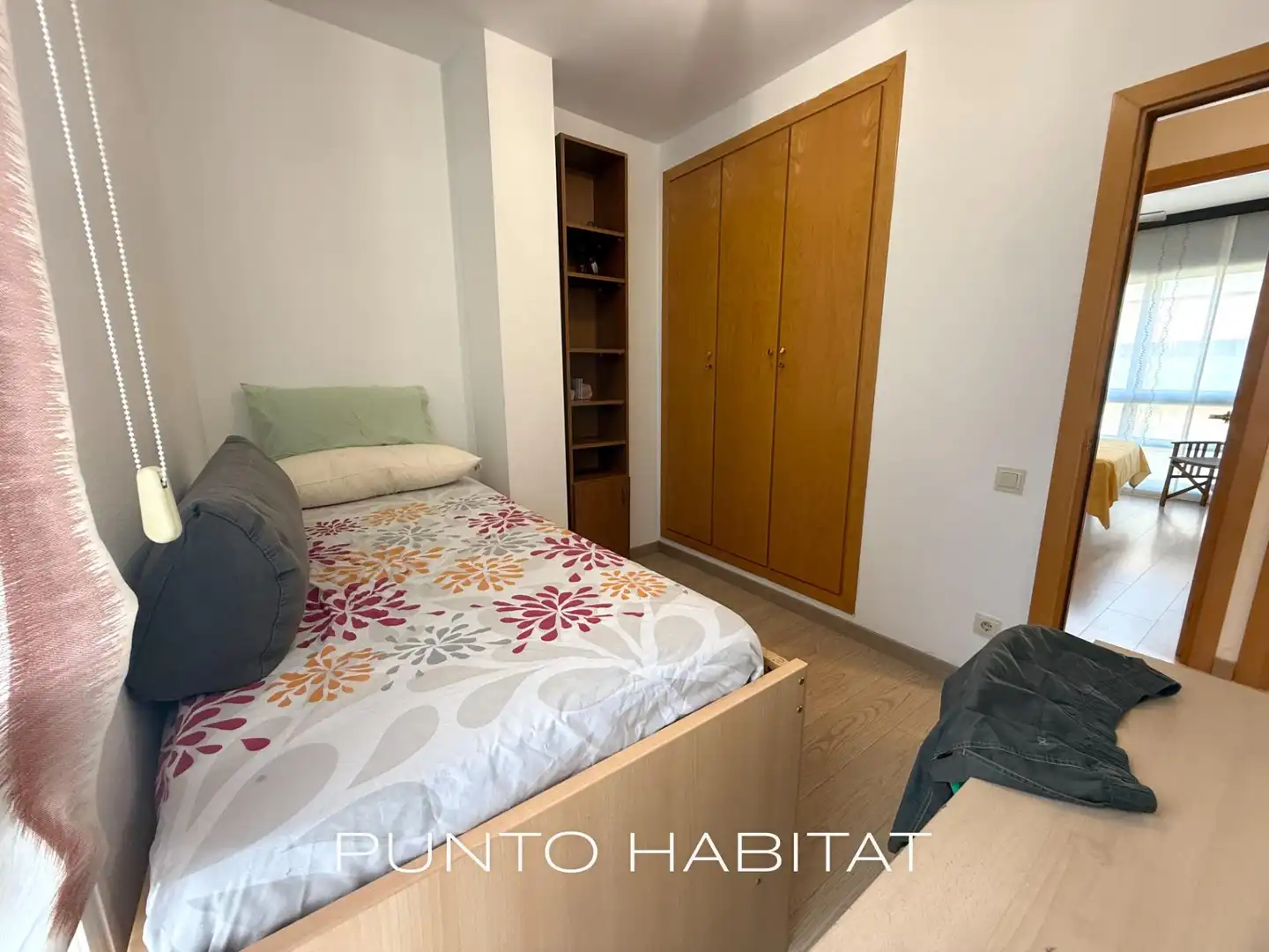 Bedroom of Flat for rent in Barcelona  with Air Conditioner, Heating and Parquet flooring