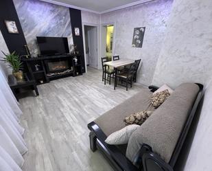 Sala d'estar de Pis en venda en Avilés amb Calefacció